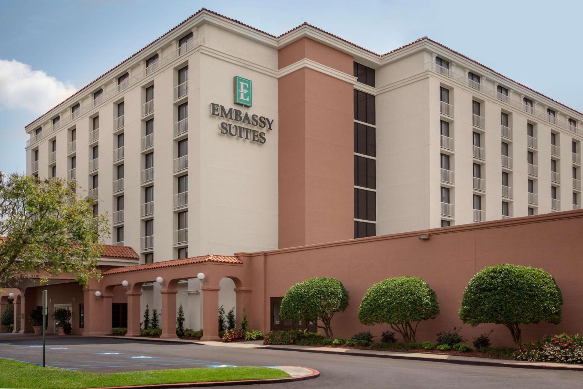 Embassy Suites Baton Rouge Esterno foto